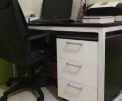 Set Meja Kerja Kantor Kursi dan Laci - 3
